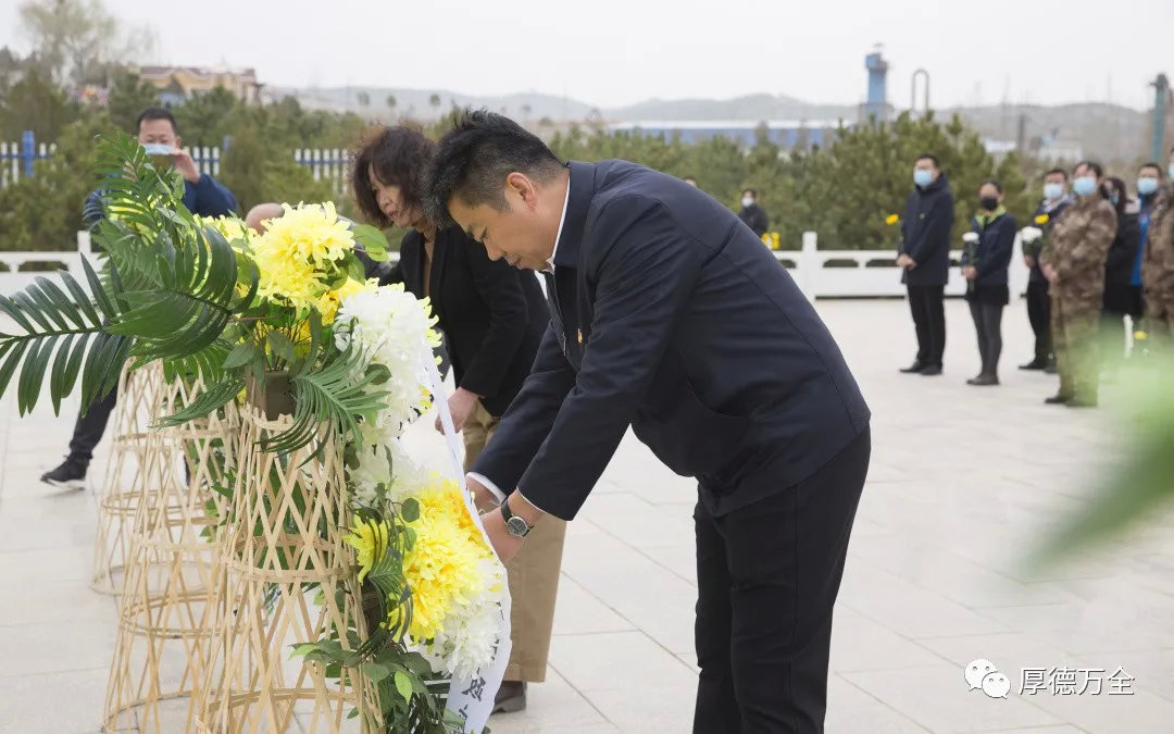 太仆寺旗殡葬事业单位领导团队介绍