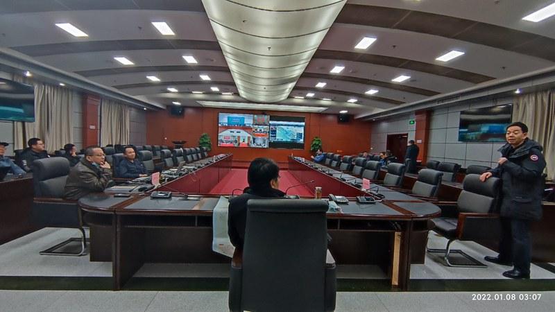 银川地震瞬间，顾客逃生揭示生命脆弱与坚韧的双重面貌